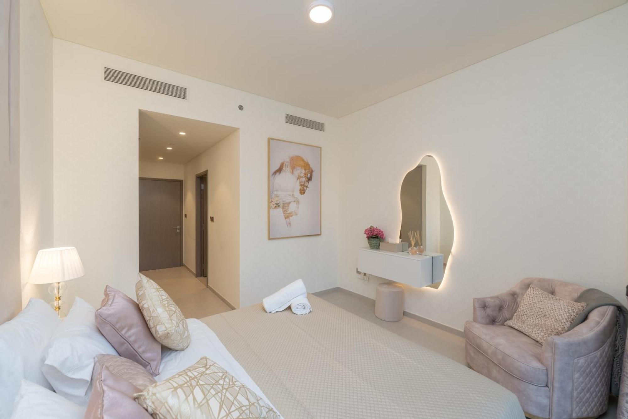 One Lux Grande Signature Residences *