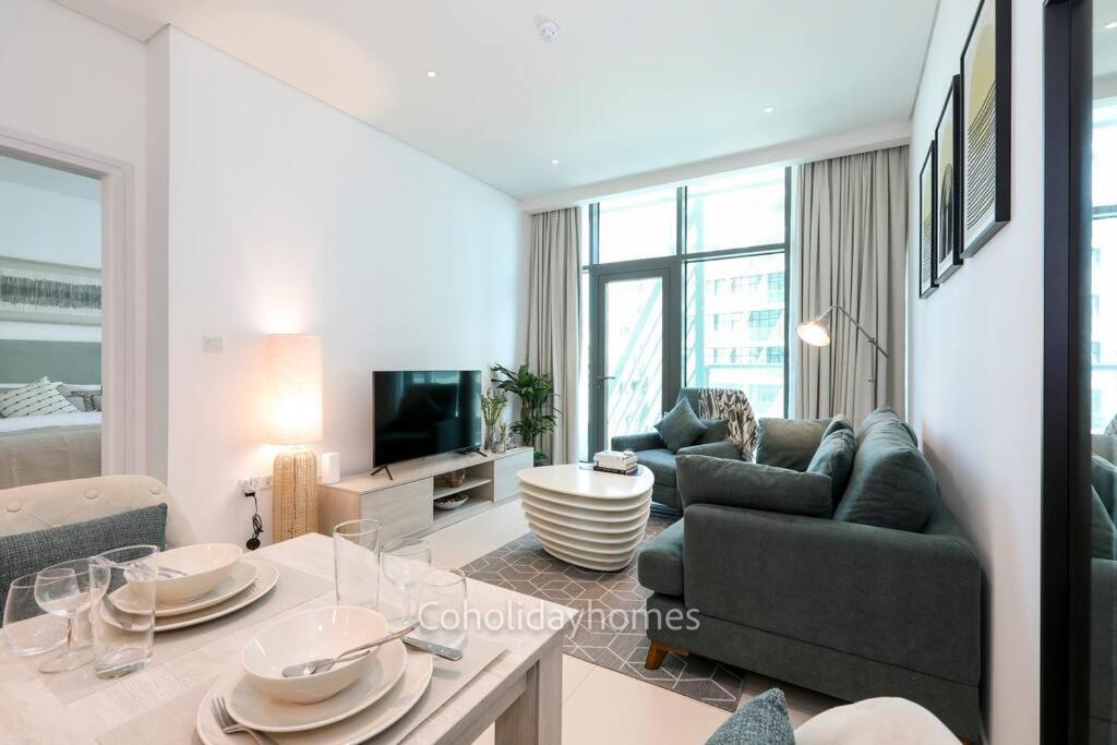 1 Bedroom Rooftop Infinity Pool & Padel Court Appartement