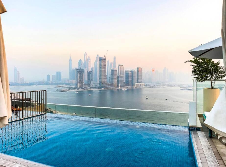 1 Bedroom Rooftop Infinity Pool & Padel Court Appartement *