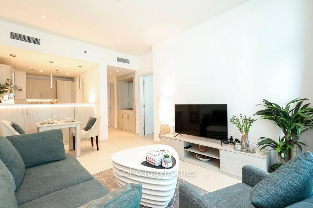 1 Bedroom Rooftop Infinity Pool & Padel Court Appartement *