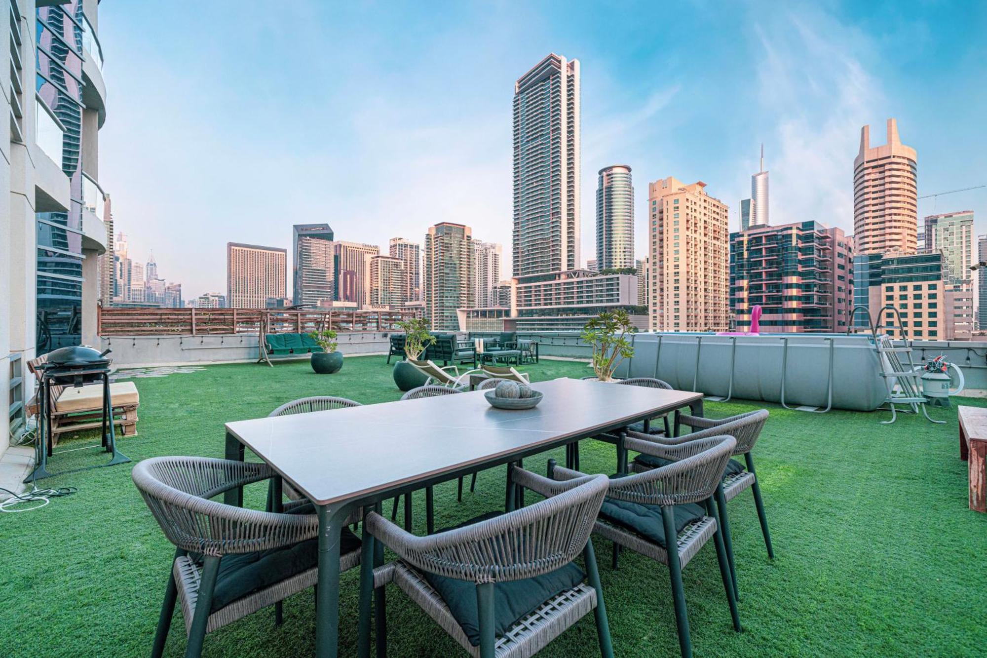Case de vacanță With Private Pool & Huge Terrace Overlooking The Marina *