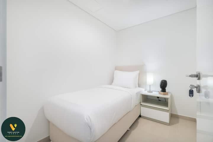 Downtown Views Ii - Vogue - 3 Bedroom Kids With Spectacular Burj Khalifa Views And Walkable To Mall * Dubai
