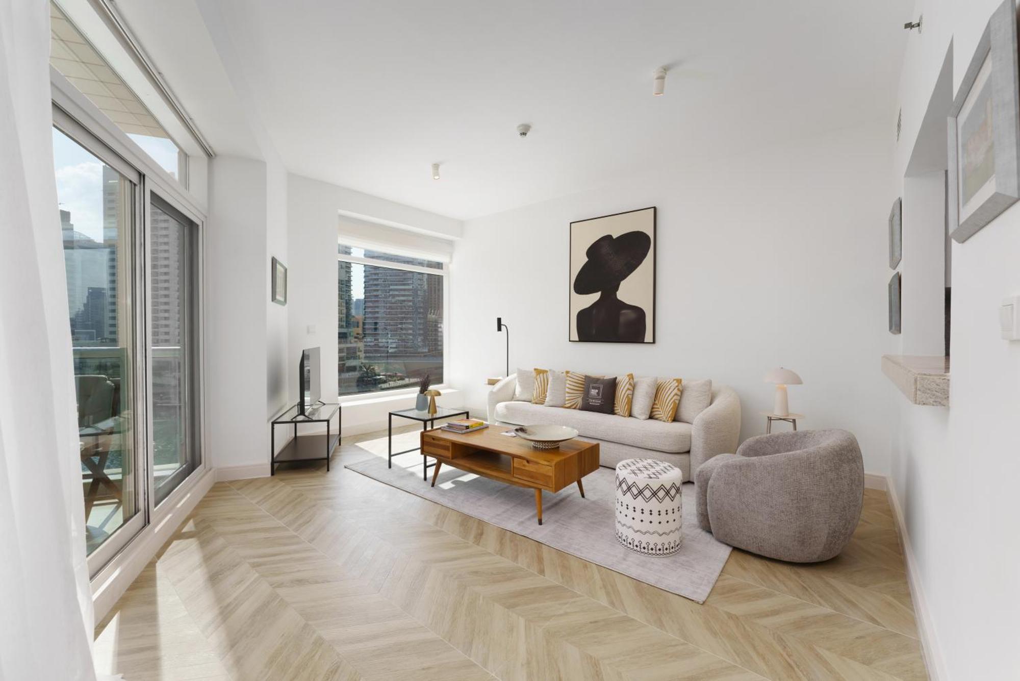 Apartament Maison Privee - Blissful Living With Marina Waterfront Views *