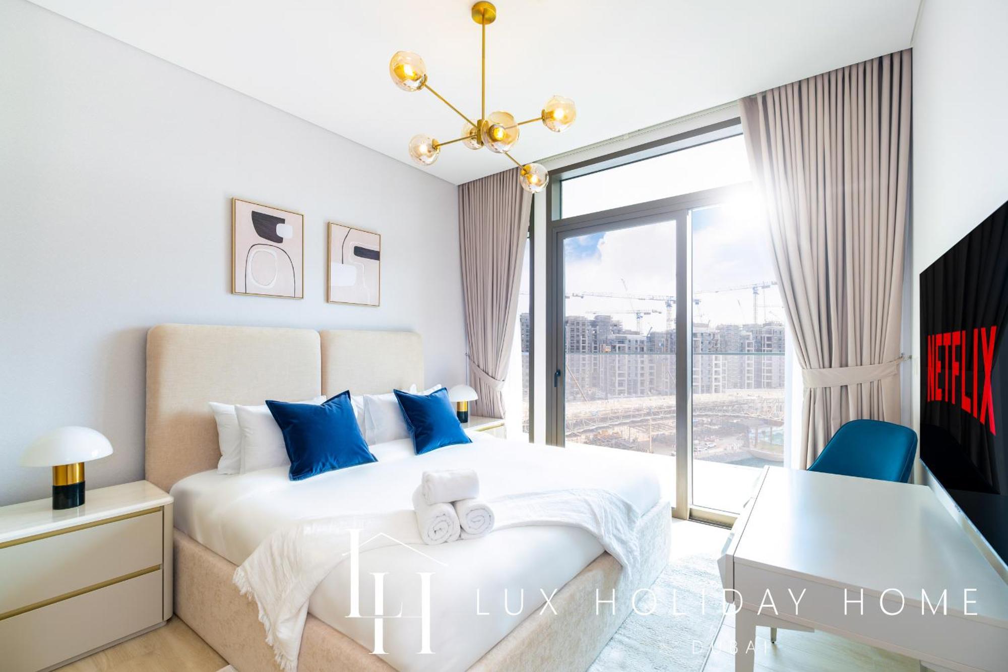 Lux The Palace Dubai