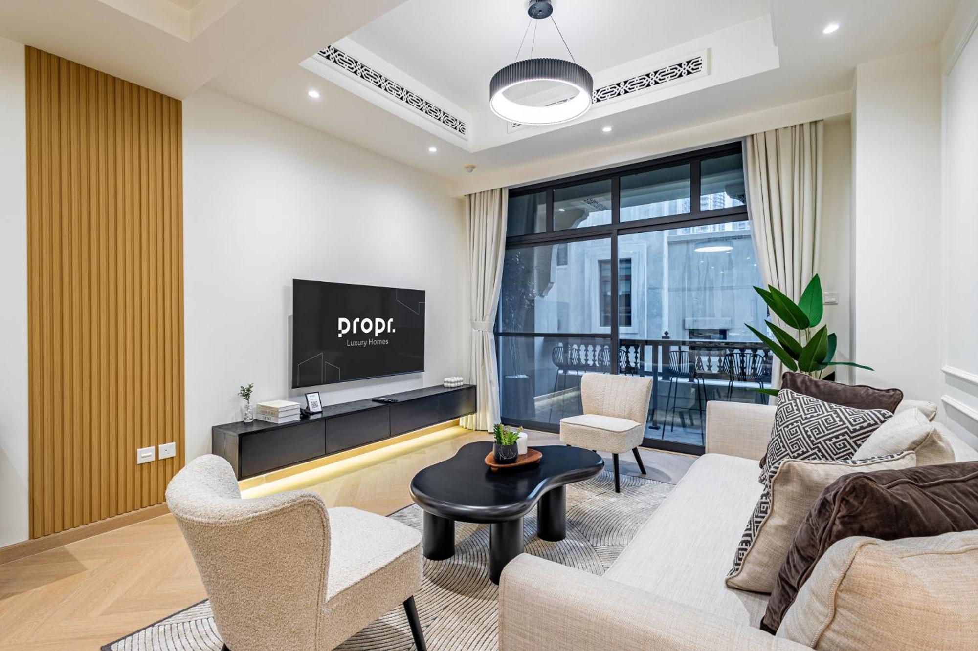 Lejlighed Upgraded 1br Retreat With Iconic Burj Khalifa Views Dubai