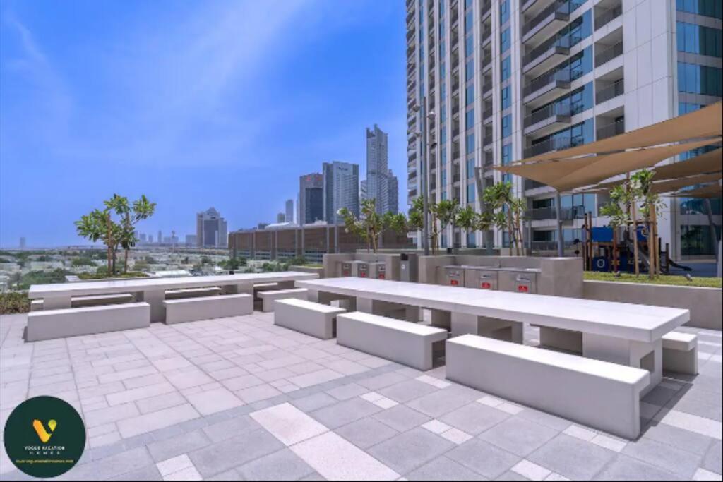 Downtown Views Ii - Vogue One Bedroom With Balcony, Opposite Mall Skybridge Apartament Dubai