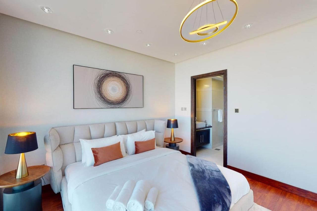 Apartemen 23 Marina - Luxurious Four Bedroom With Sea View