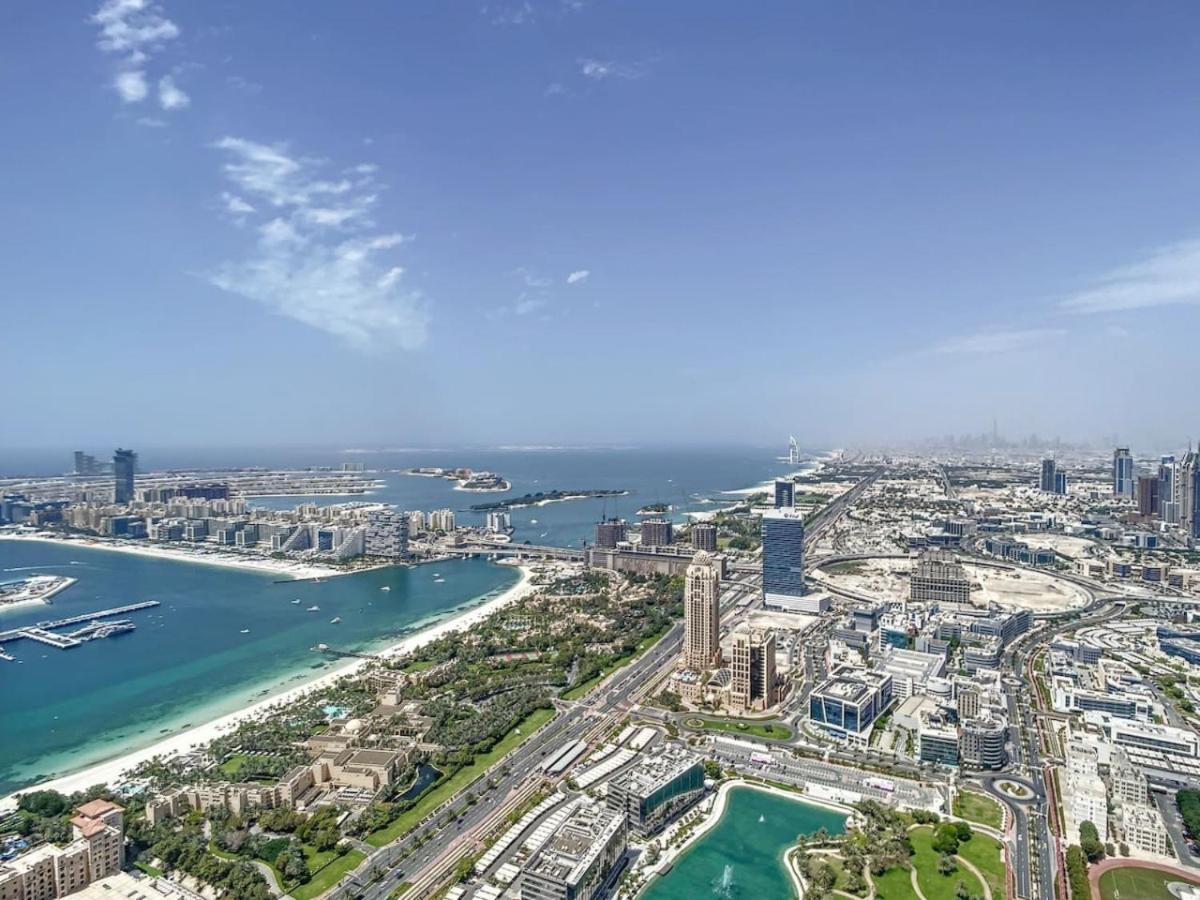 23 Marina - Luxurious Four Bedroom With Sea View Apartemen Dubai