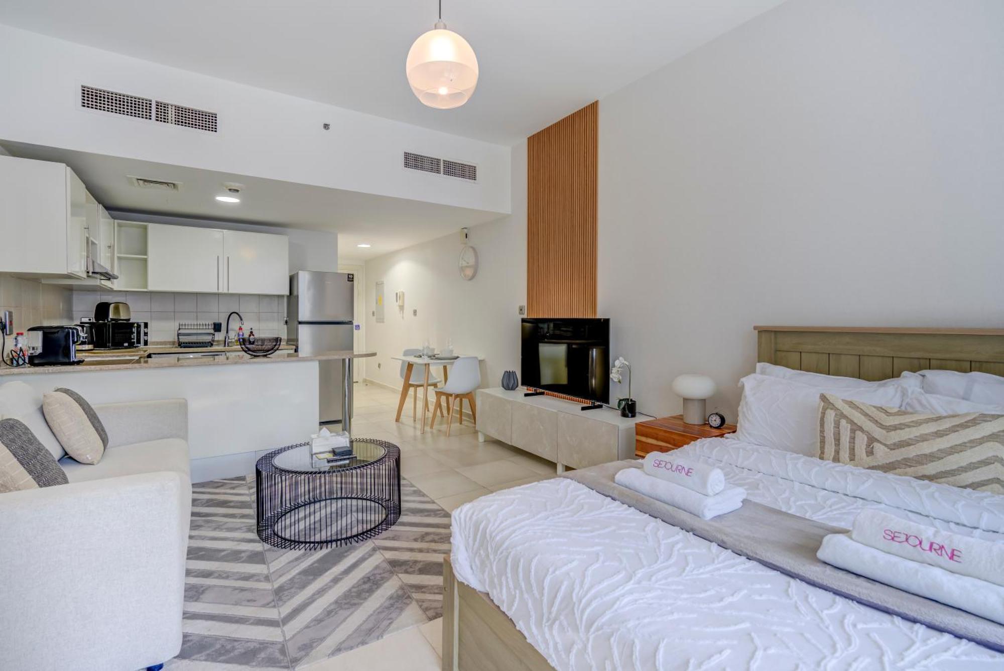 Da86 - Well Design In Arch Tower Apartamento