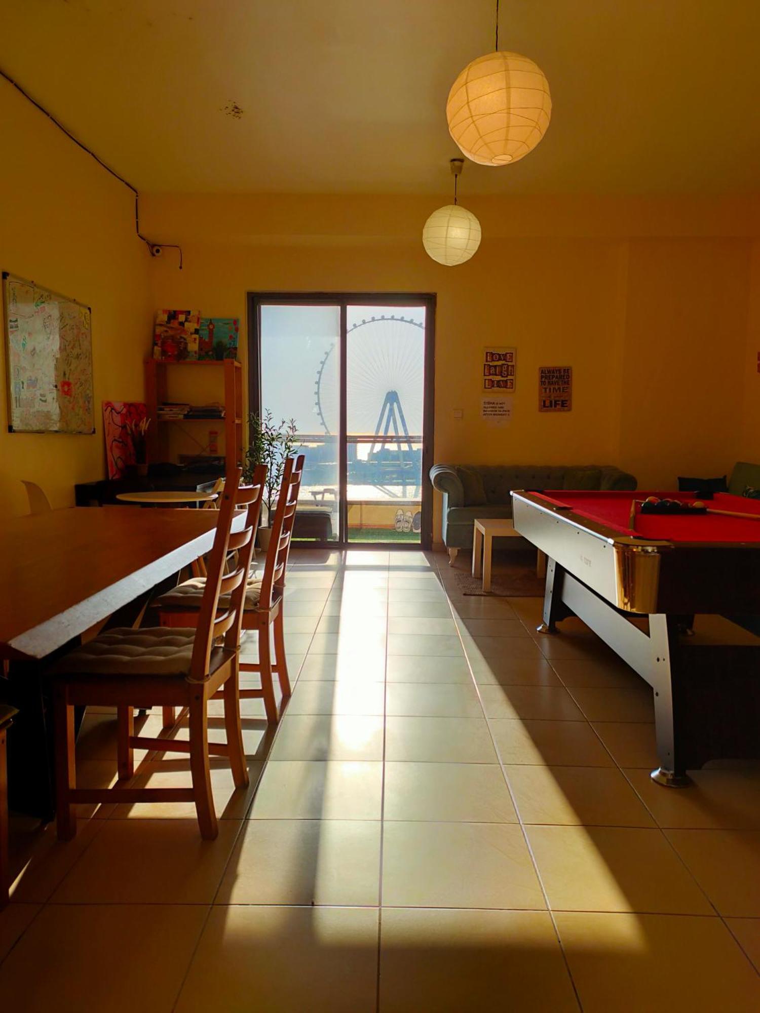 Quarto em Acomodações Particulares Ain View Jbr Dubai