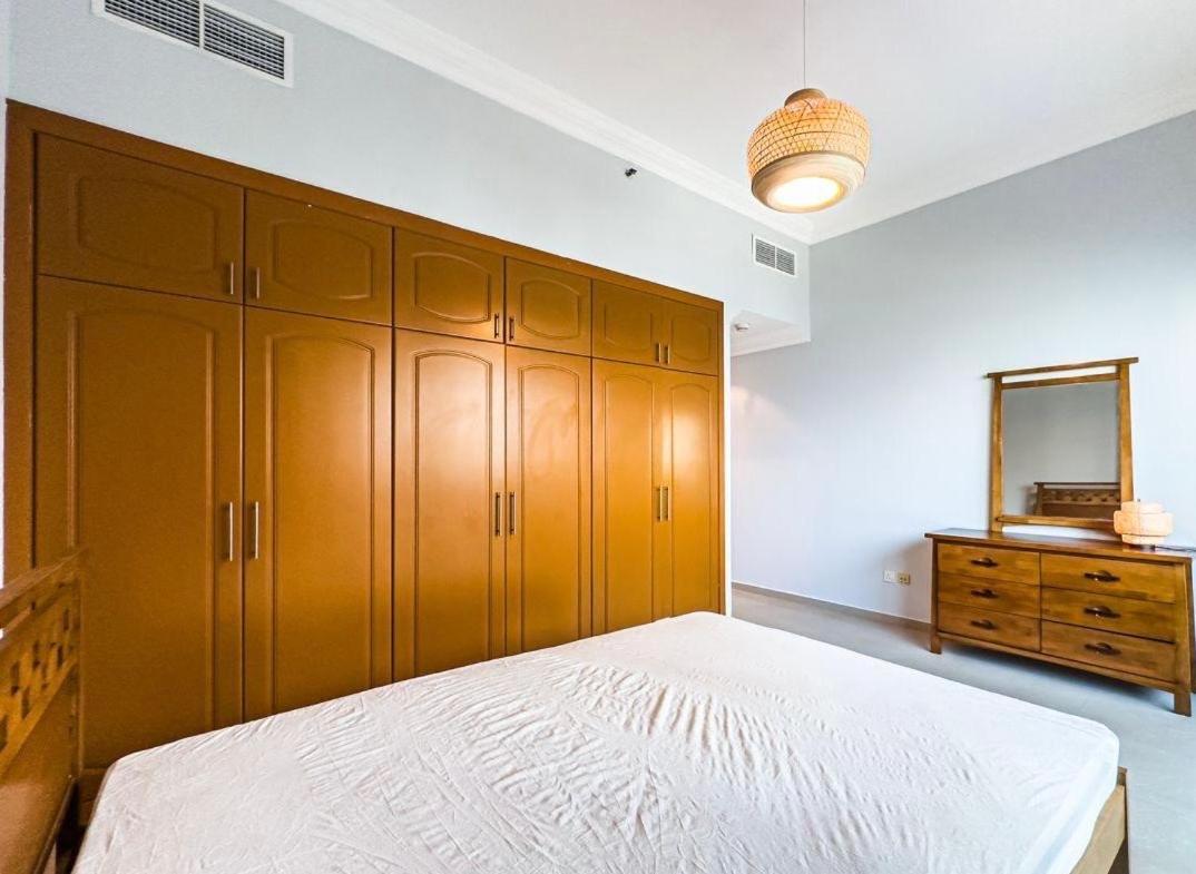 Appartement Amazing 1 Bed In Marina Dubaï