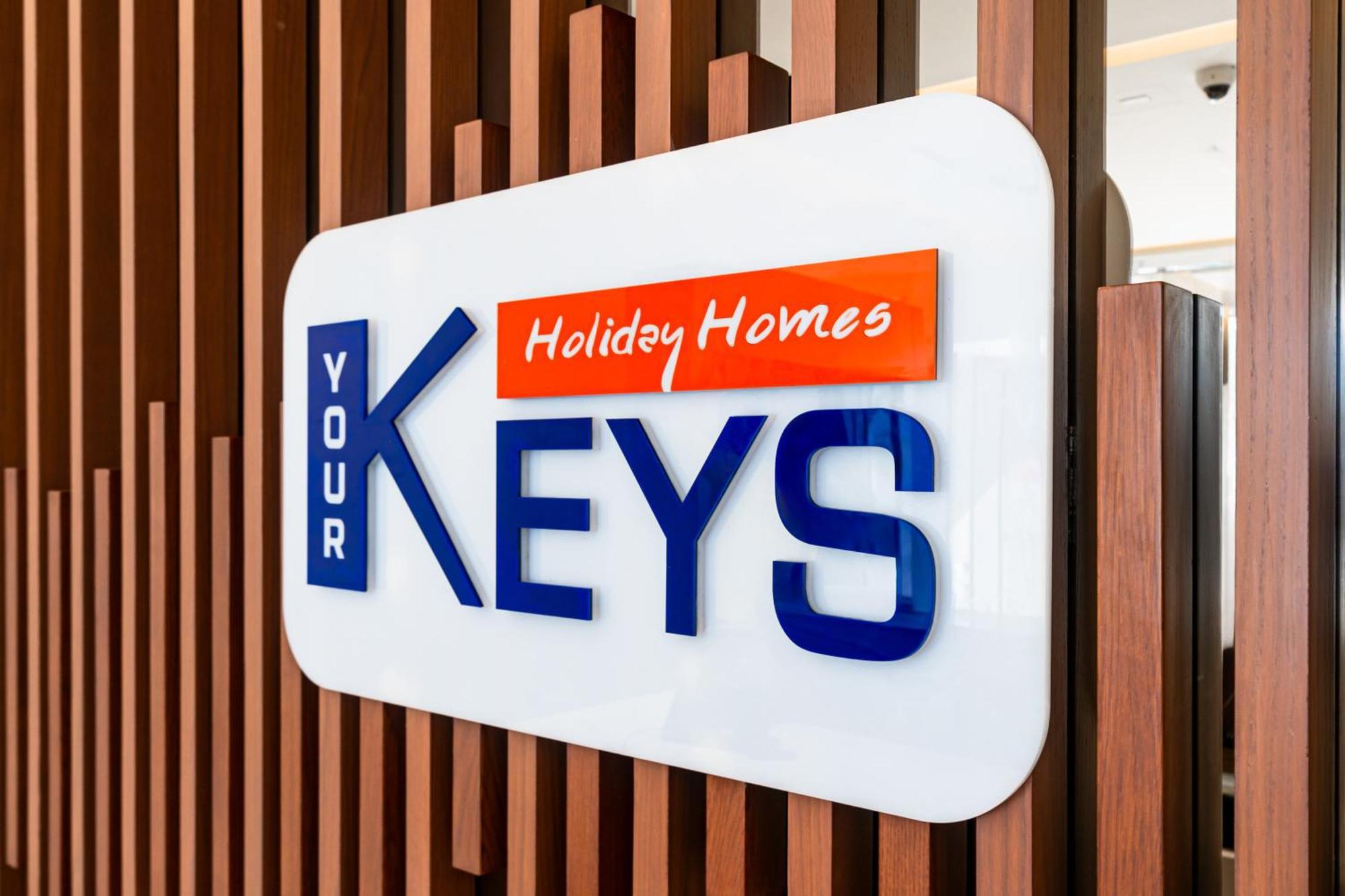 Your Keys Homes Apartahotel