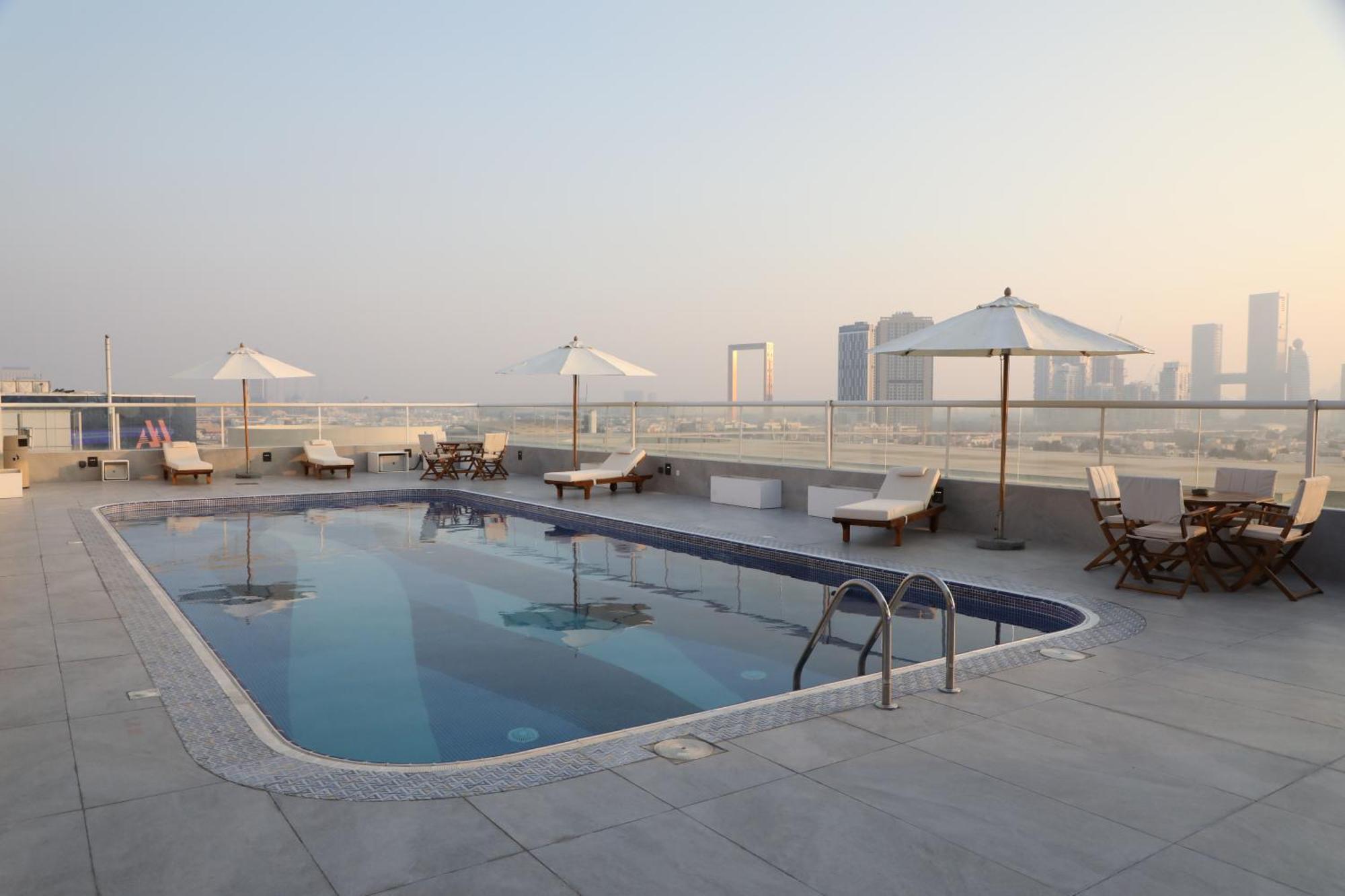 Apart-hotel Wescott Plaza Llc Formerly West Zone Plaza Apts Dubai