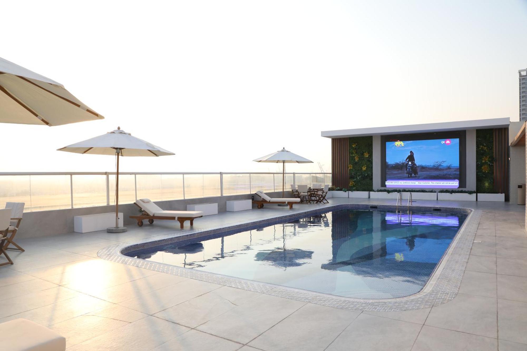 Apart-hotel Wescott Plaza Llc Formerly West Zone Plaza Apts Dubai