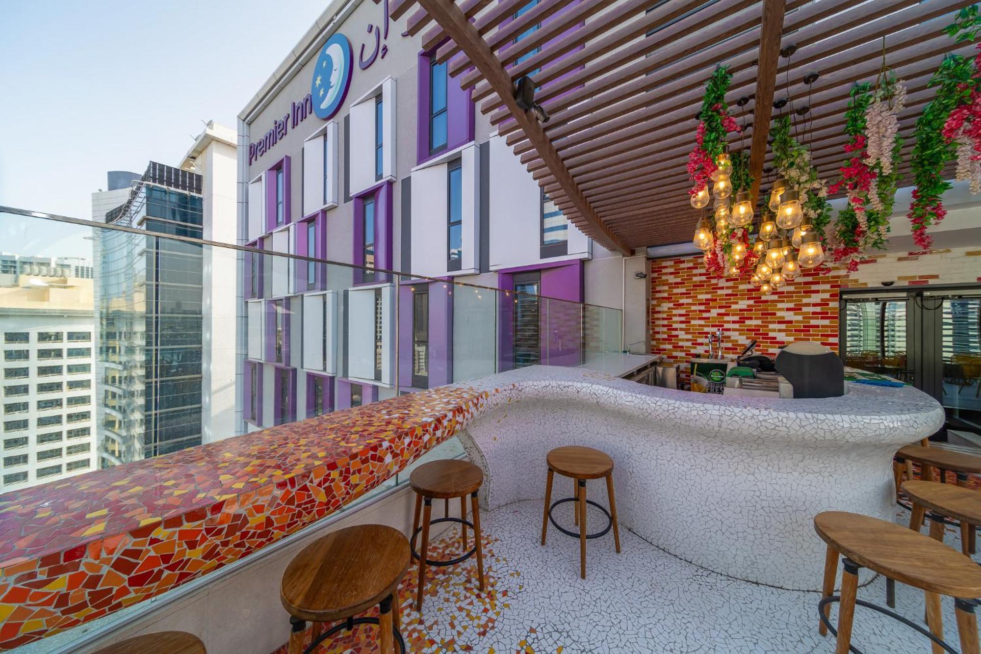 Premier Barsha Heights Hotell 3*