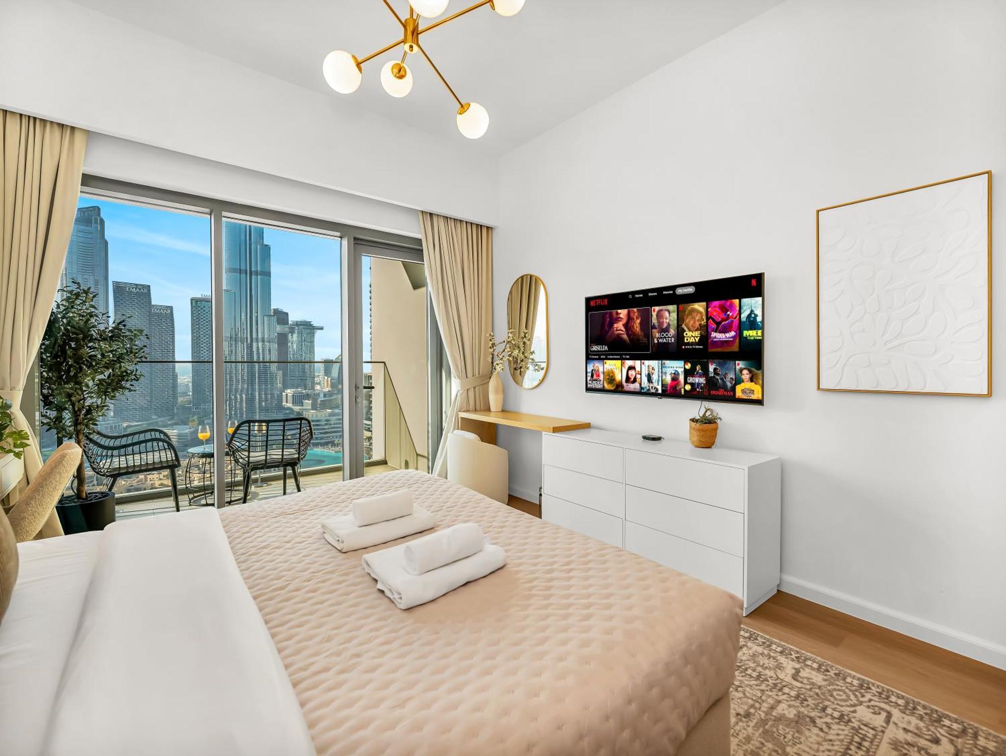 Apartemen The Burj Khalifa Luxury 2-bed In Burj Royale *
