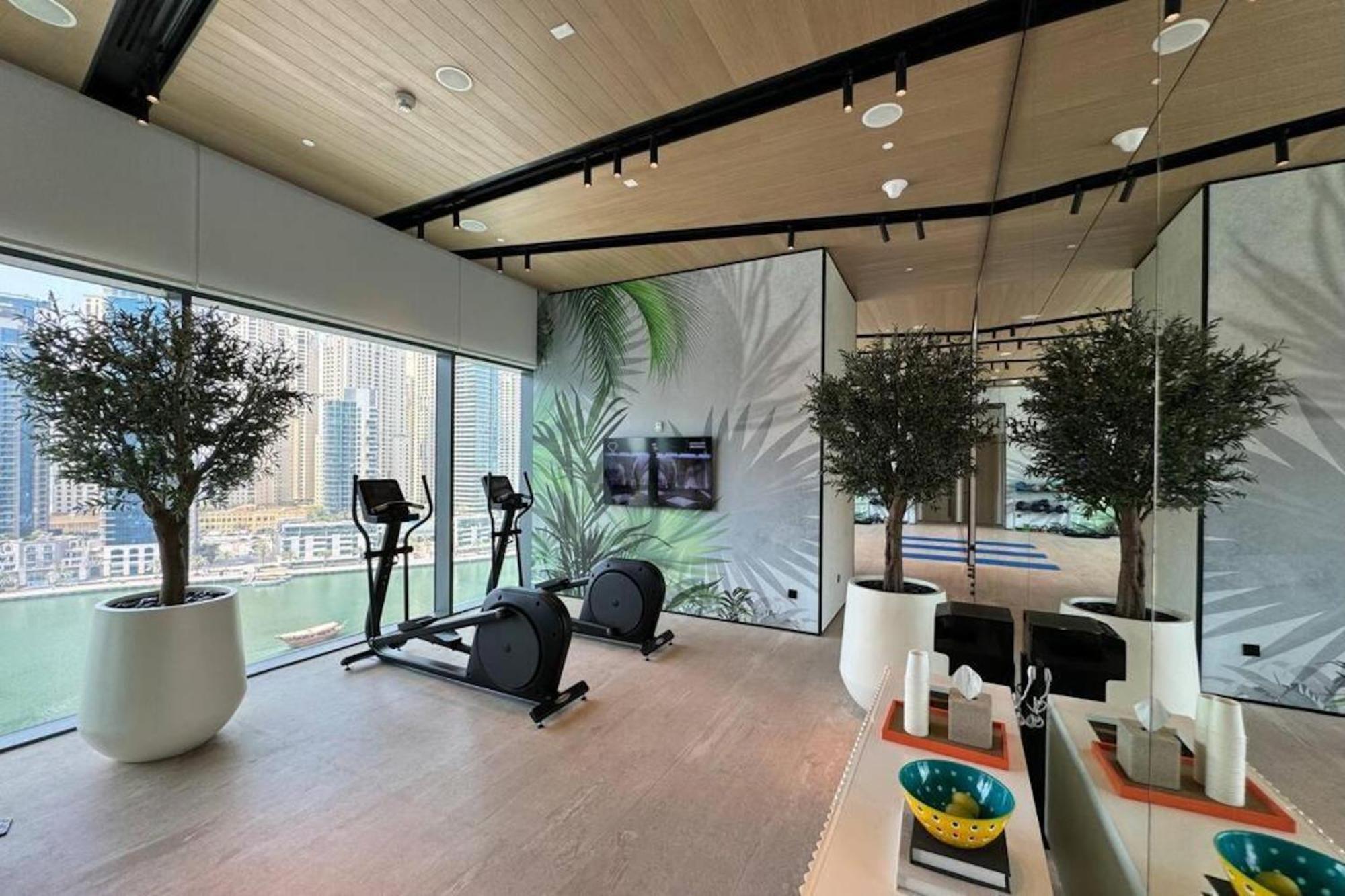 Eden's Homes & - Vida Marina Residences Apartamento *