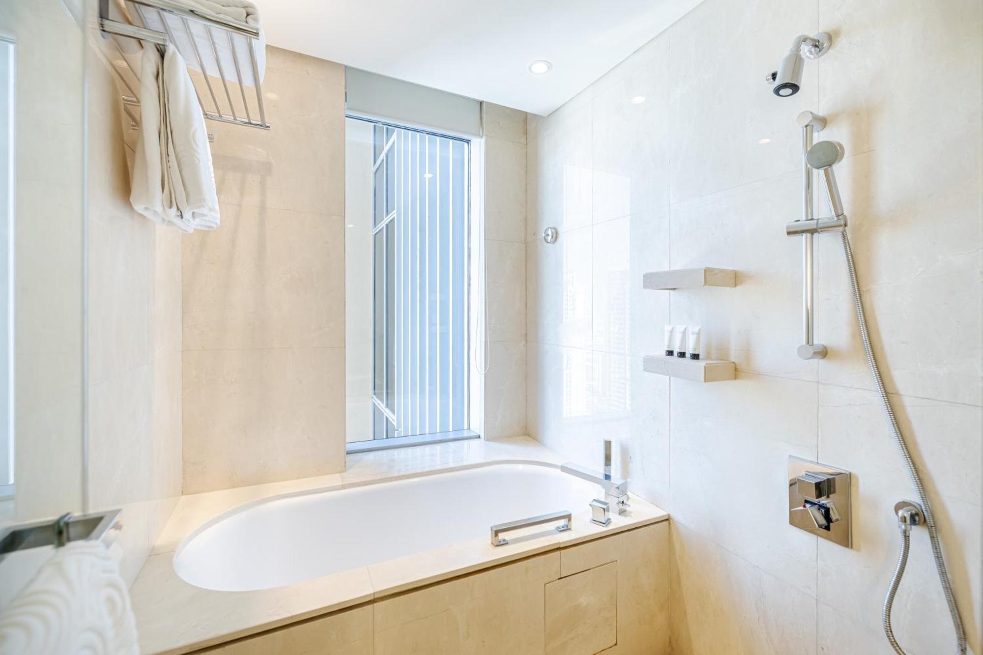 Marina View With Direct Access To Marina Mall Appartement *