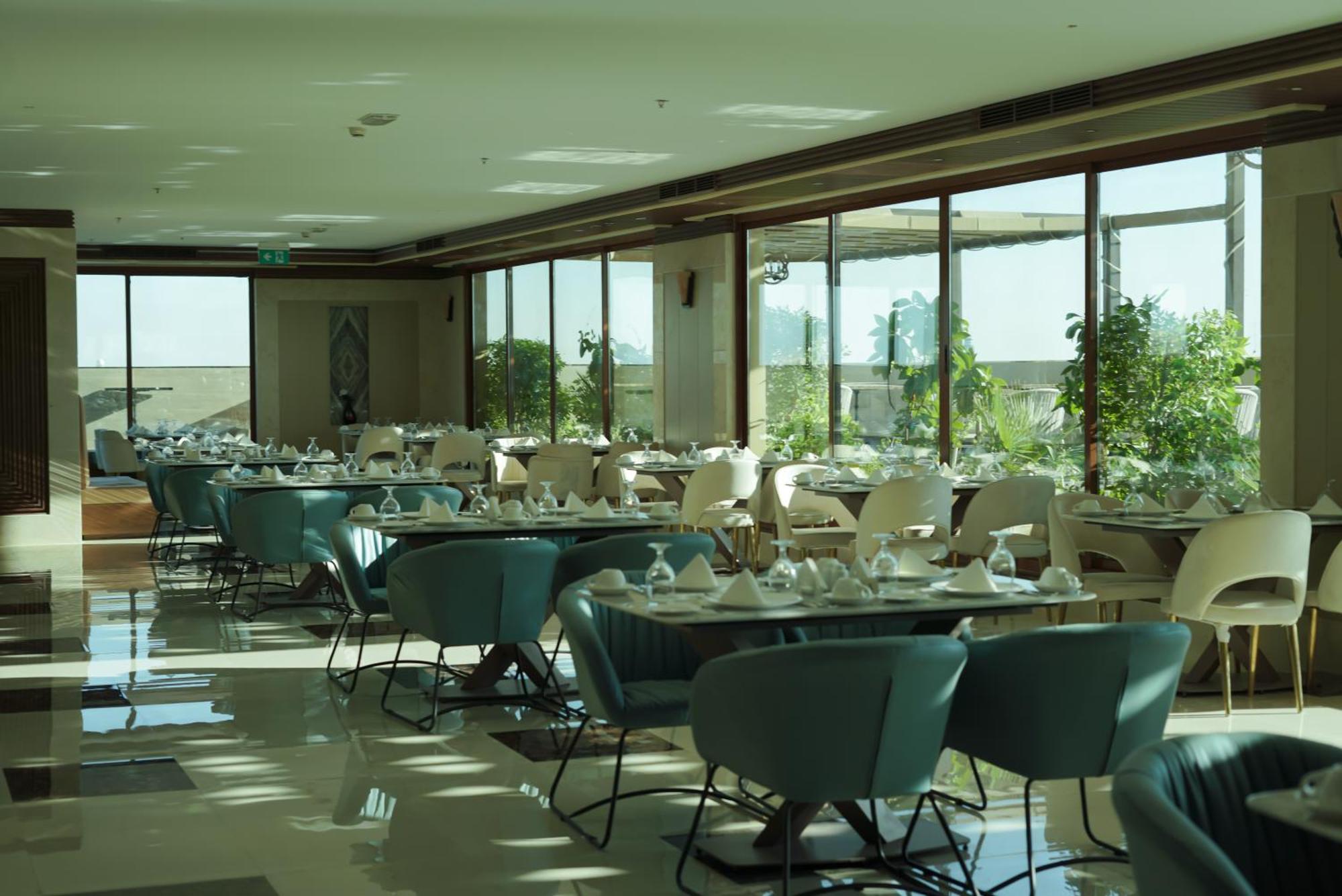 Hotell La Zona Continental Dubai
