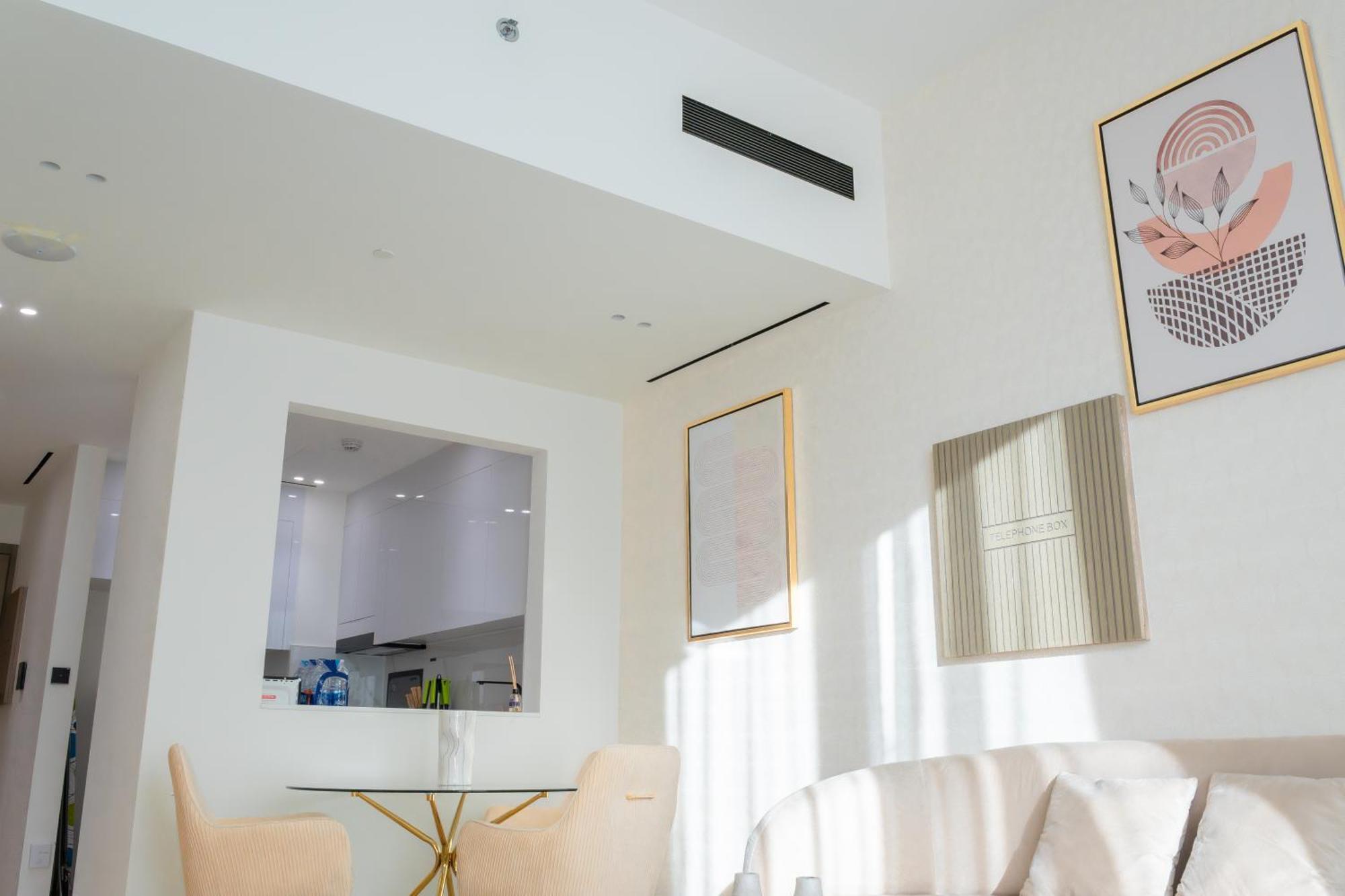 Luxe 1br 15mins-beach Infinity Pool -jumeirah Village Circle, Jvc ,dubai *