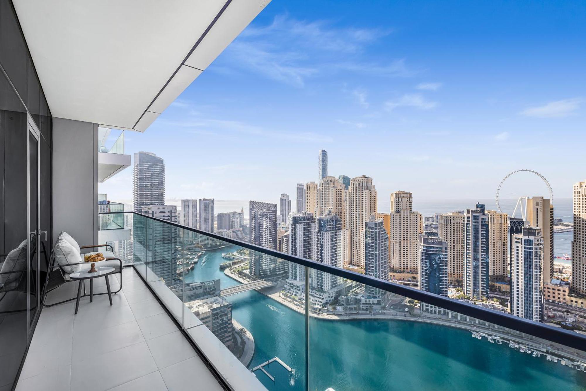Eden's Homes & - Vida Marina Residences Apartamento