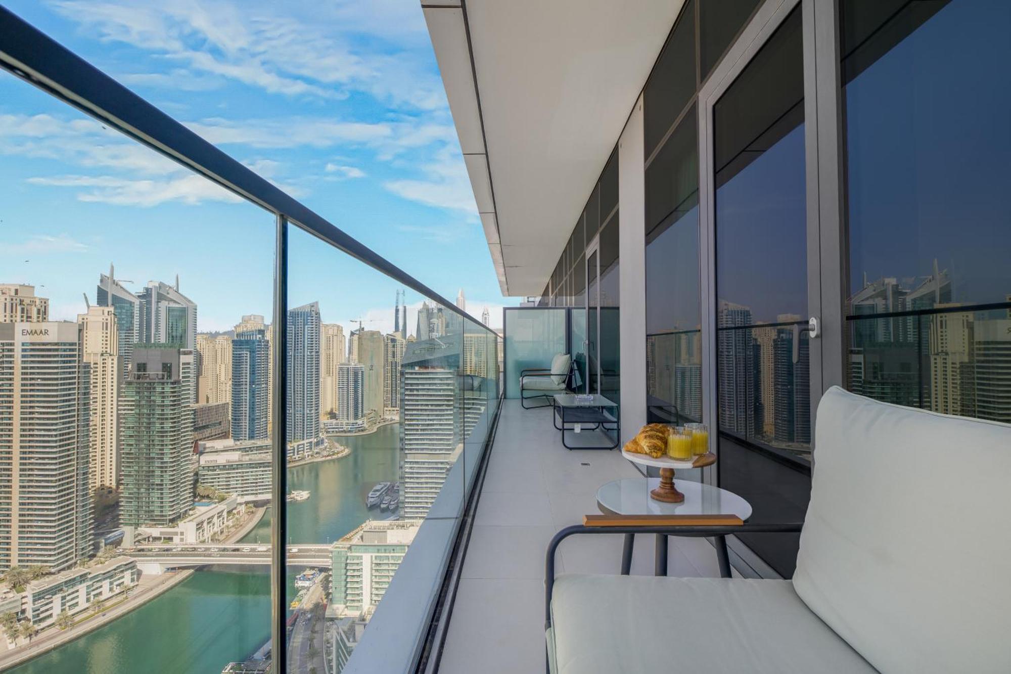 Apartamento Eden's Homes & - Vida Marina Residences Dubái