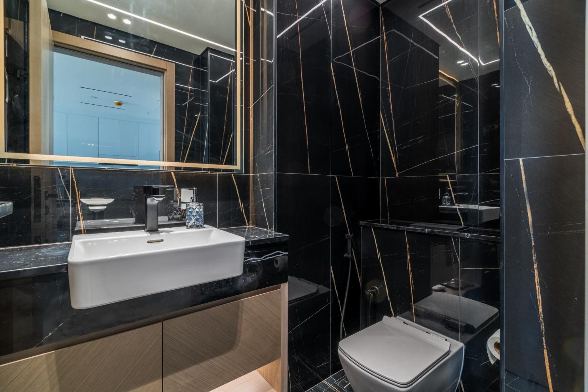 Apartemen Modern 1br In Jvc With Amazing Amenities