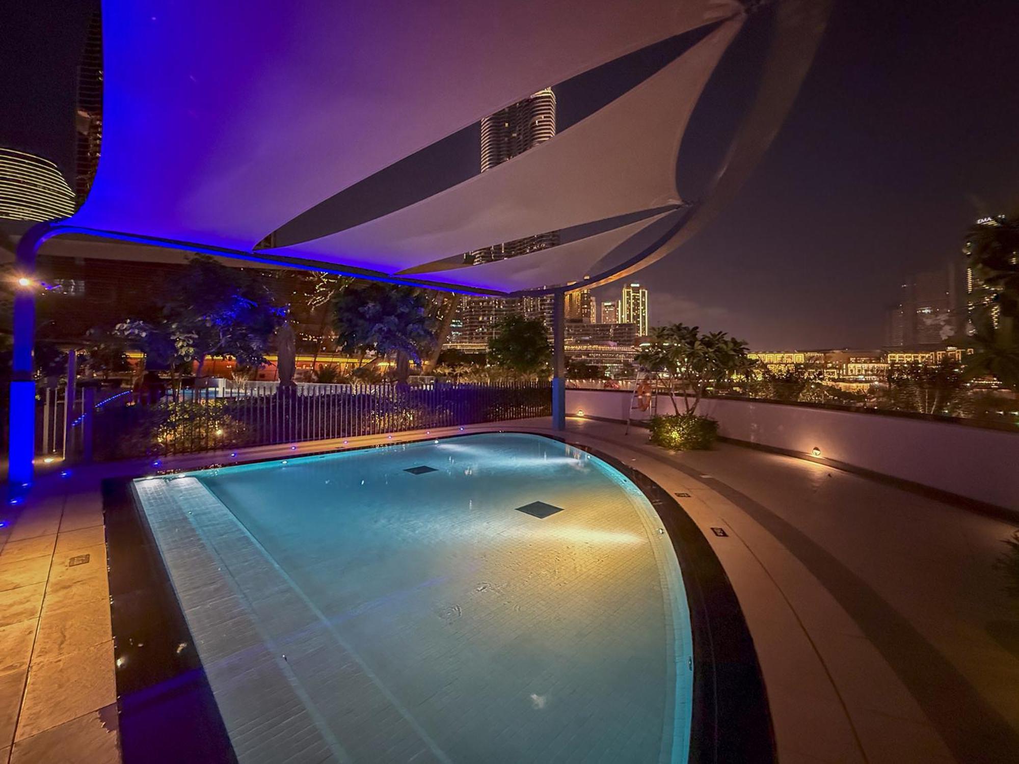 Skyline Majesty - Luxury Living With Full Burj Khalifa & Fountain Views - 1703 Appartement Dubaï