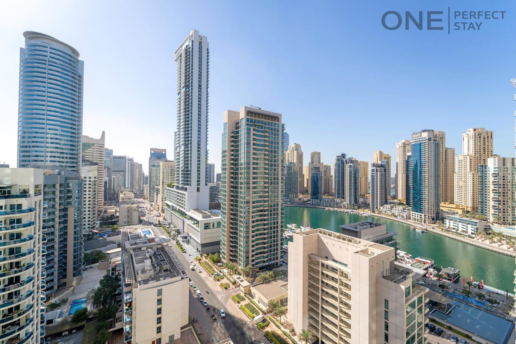 Amazing 3br With Maid In Marina With Pool & Gym Appartamento Dubai
