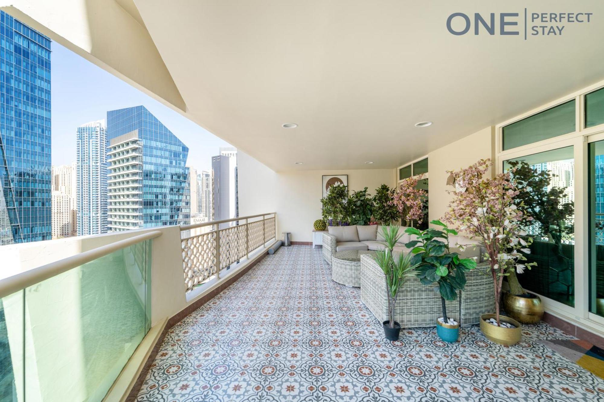 Amazing 3br With Maid In Marina With Pool & Gym Appartamento
