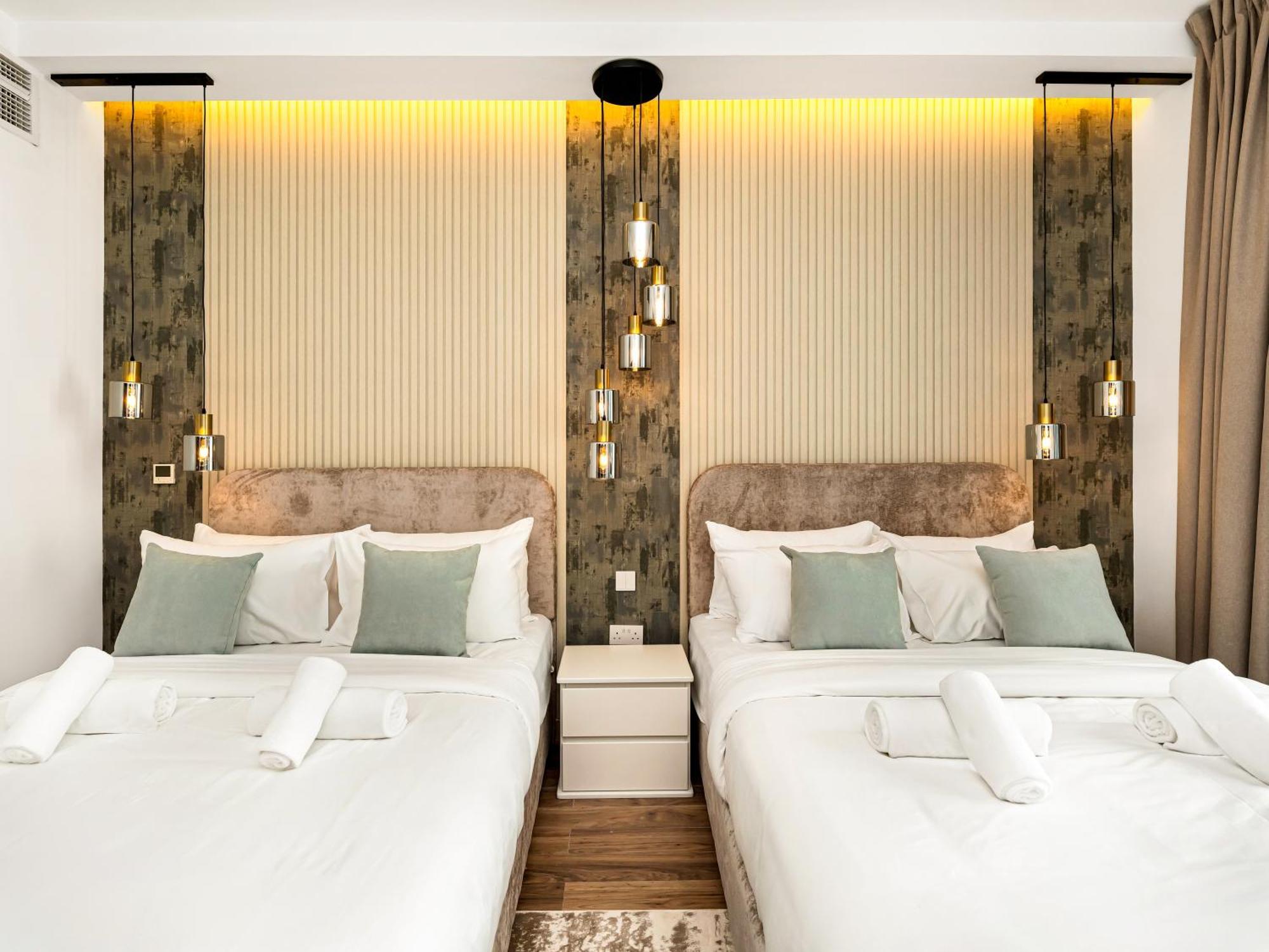 Royal Vista At 29 Boulevard - & Burj Khalifa Views - Brand New Luxury 3br * Dubái