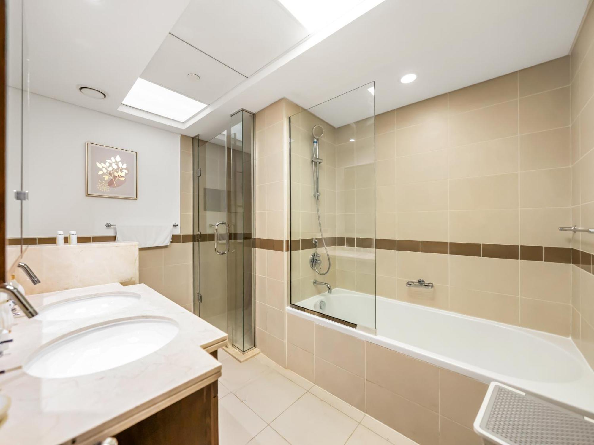 Royal Vista At 29 Boulevard - & Burj Khalifa Views - Brand New Luxury 3br *