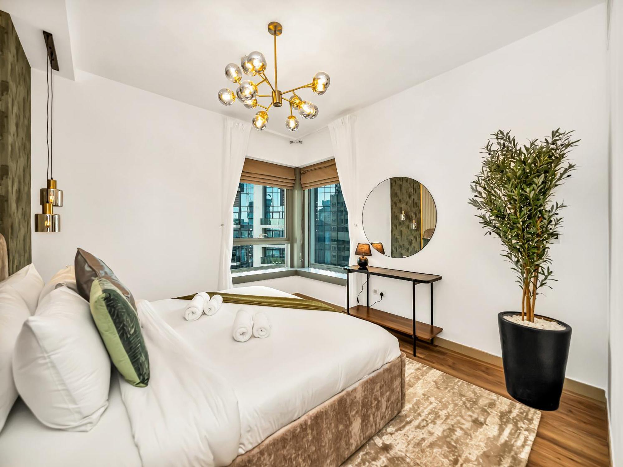 Royal Vista At 29 Boulevard - & Burj Khalifa Views - Brand New Luxury 3br Apartamento