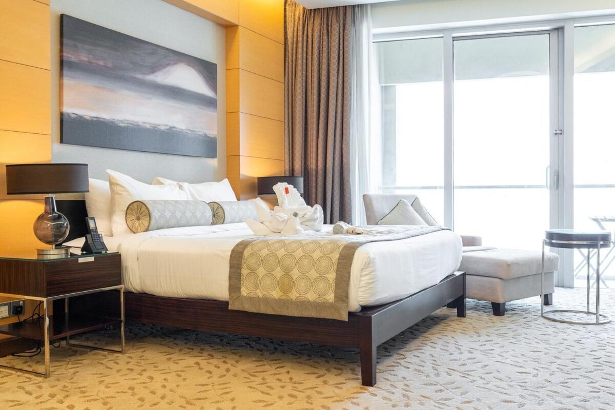 Elegant Studio Perfect For 2 At The Address Mall