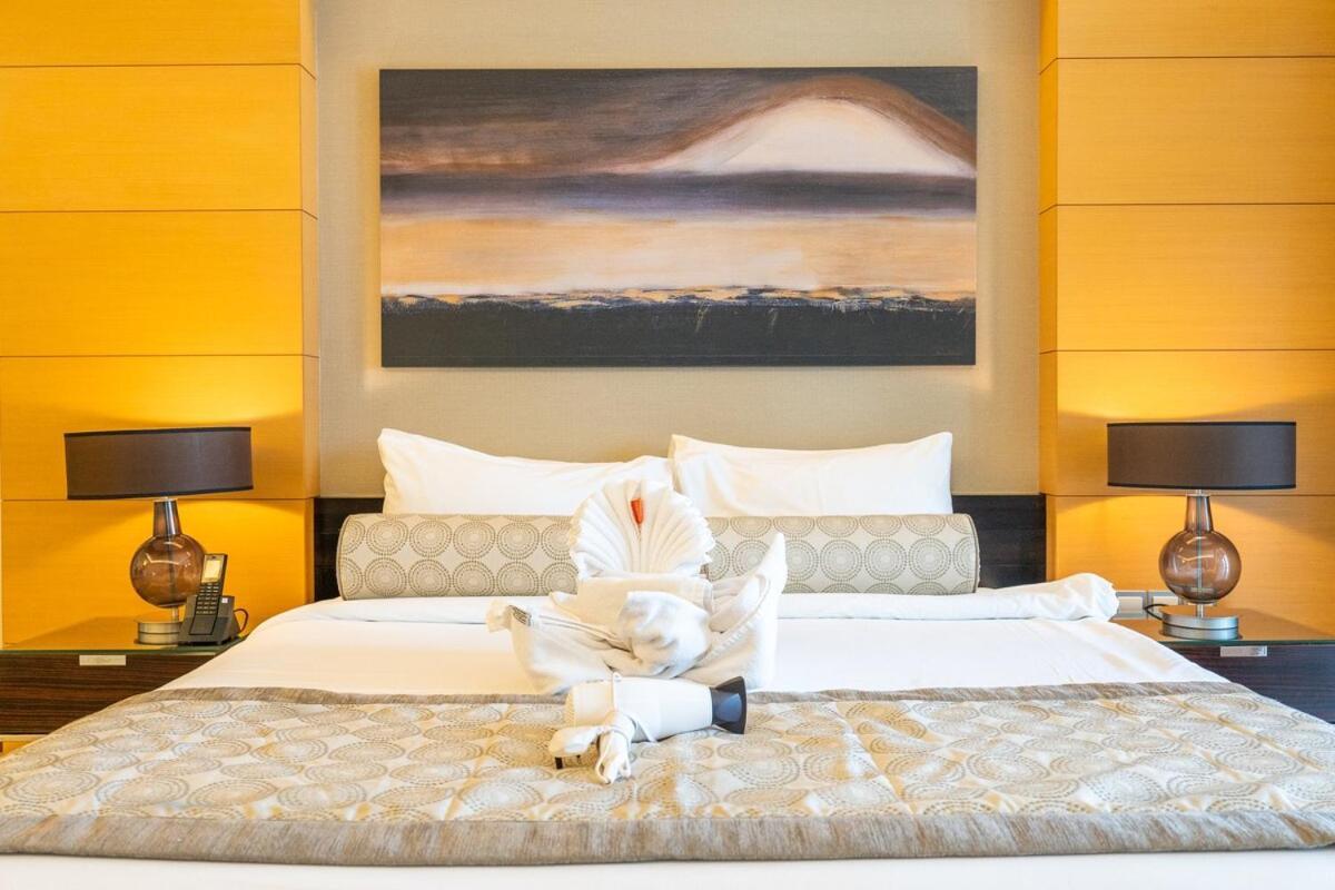 Elegant Studio Perfect For 2 At The Address Mall Apartment Dubai
