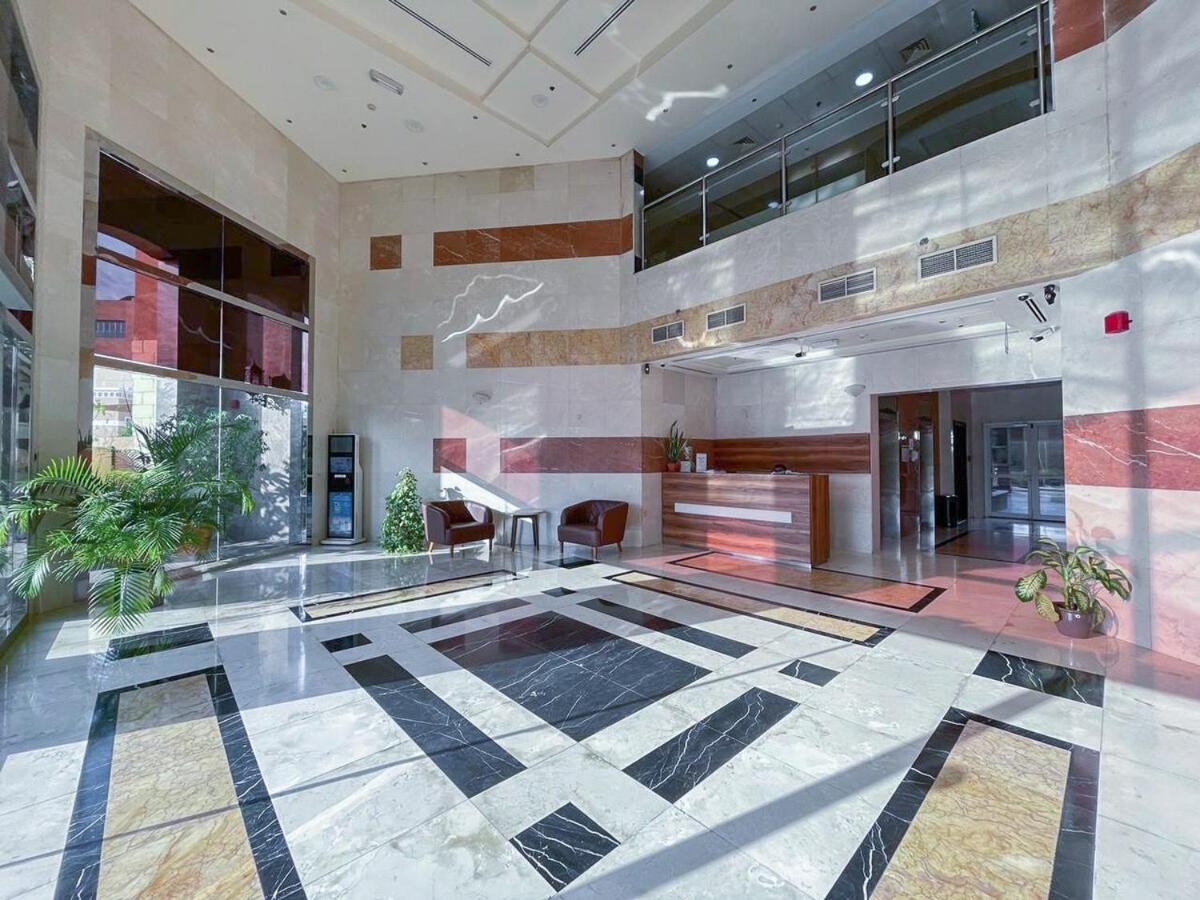 Elegant Studio Perfect For 2 At The Address Mall Dubai