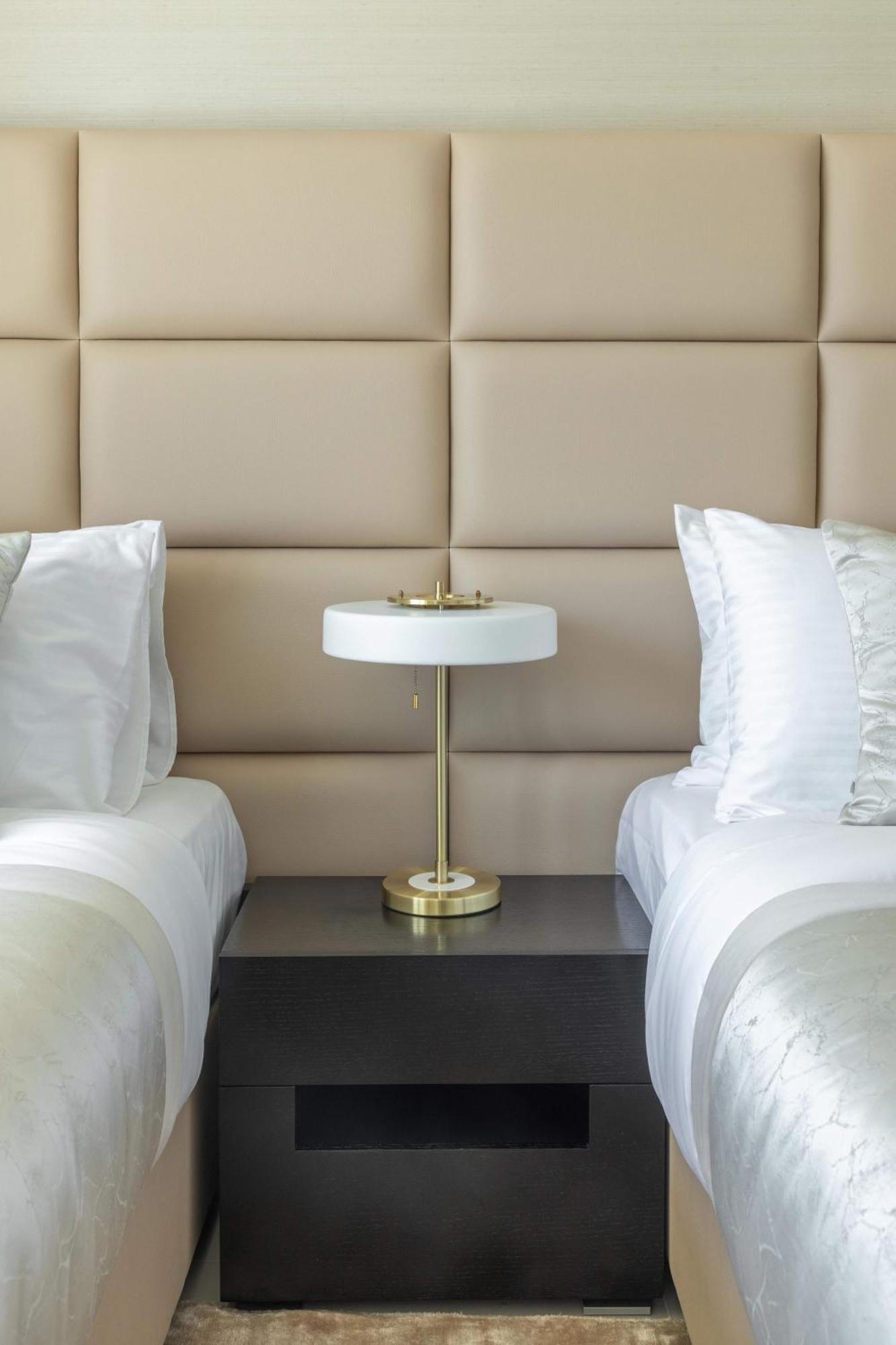 Frank Porter - Sunrise Tower Appartement Dubaï