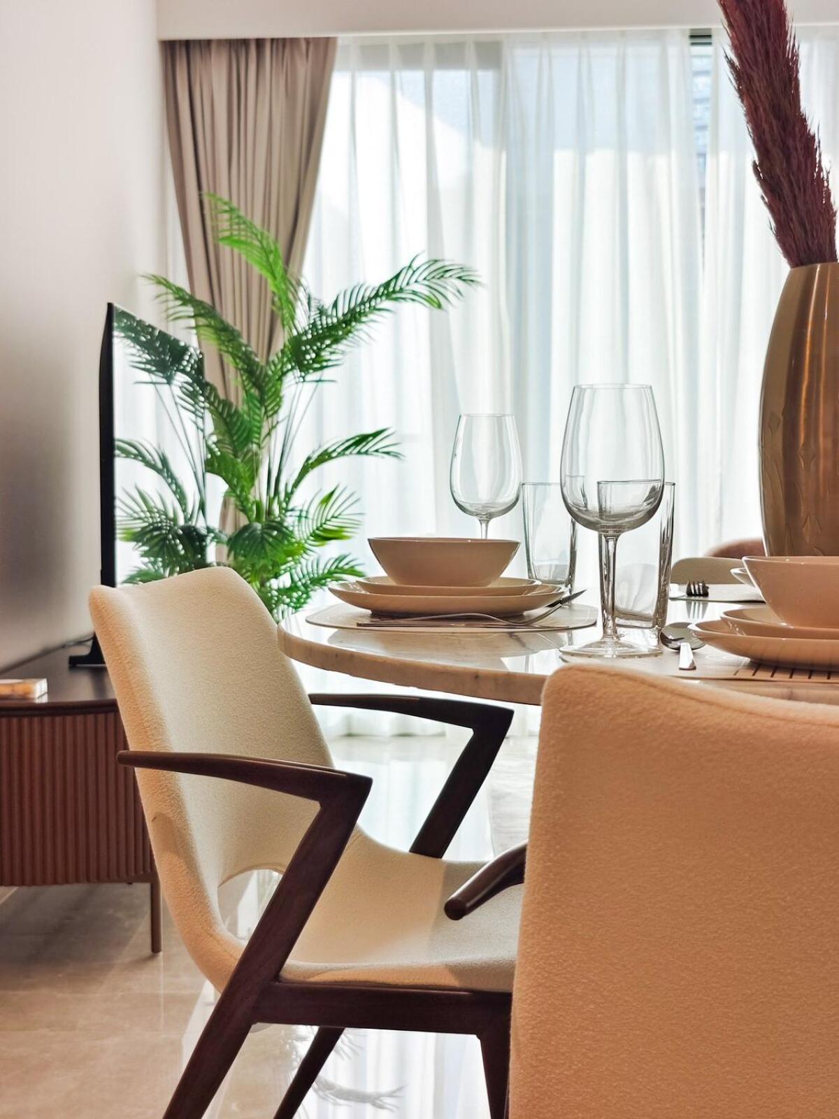 Luxurious 1br Grande Signature Appartement *