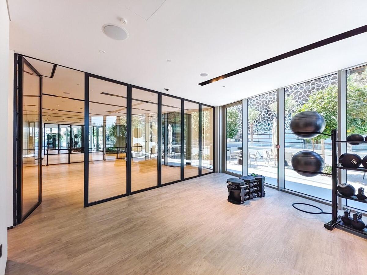 Luxurious 1br Grande Signature
