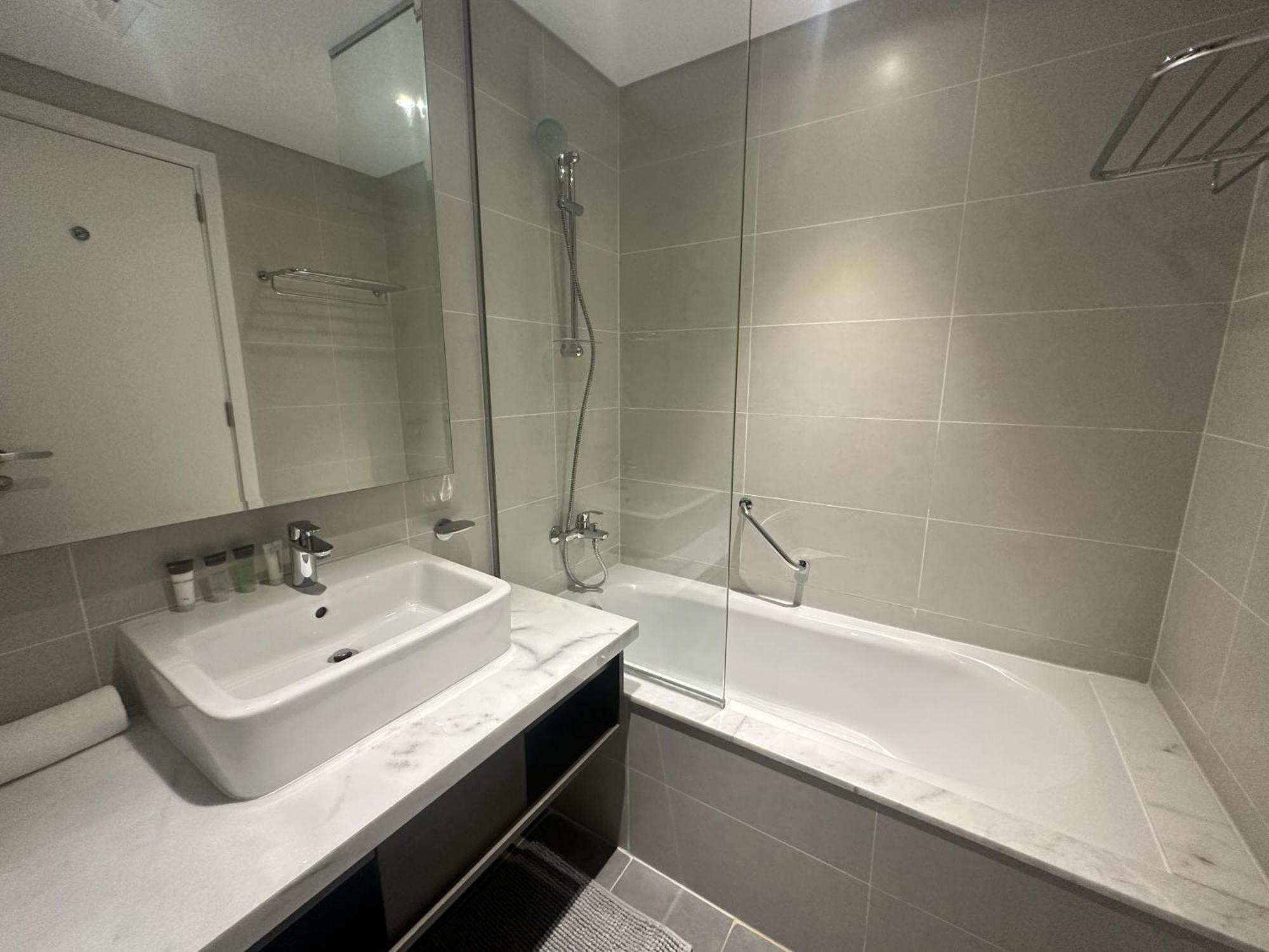 Apartamento Business Bay Modern With A Pool View At Damac Maison Prive *