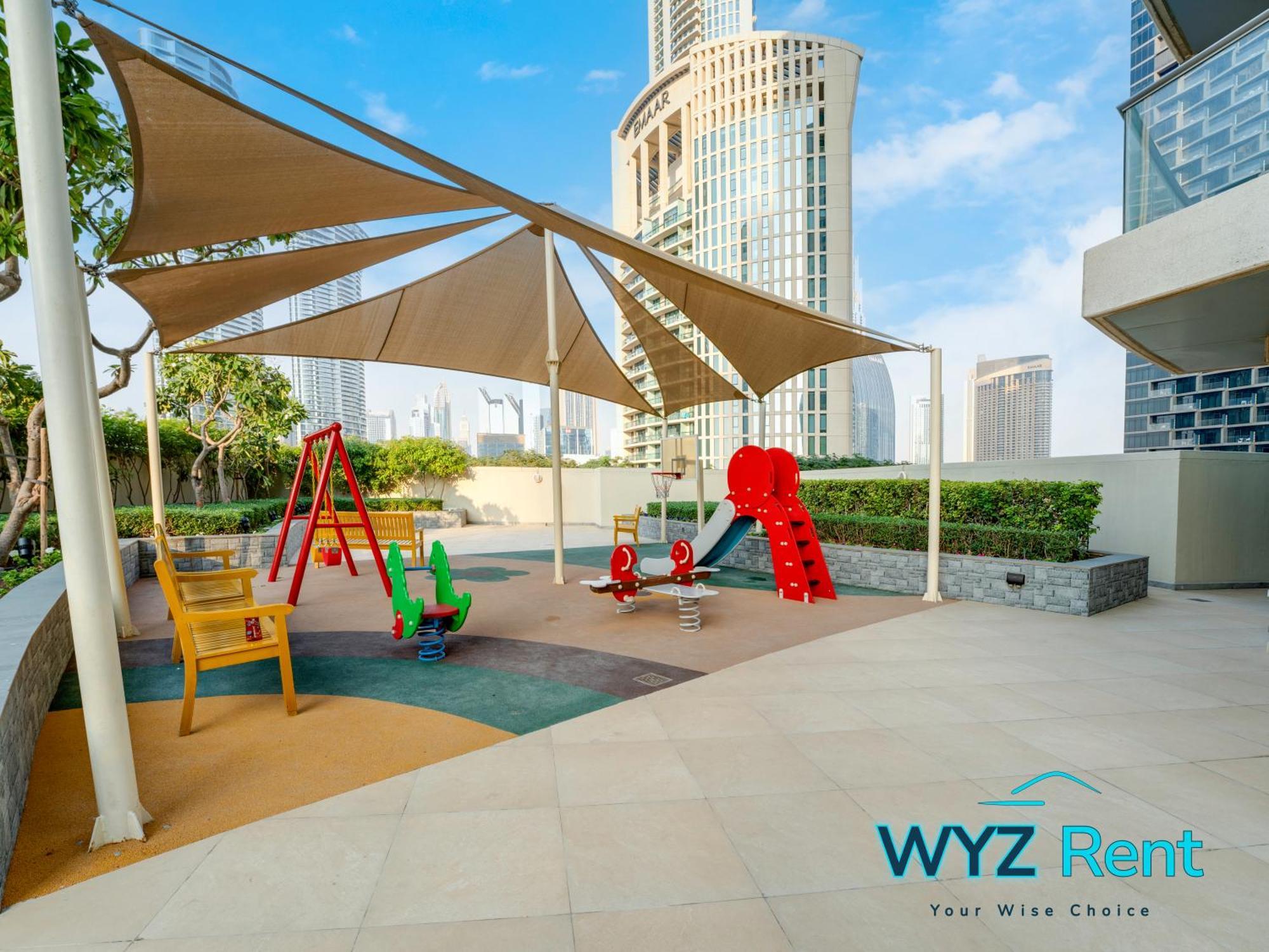 Stunning 2 Bedroom In The Heart Of Downtown, 360 Views * Dubai