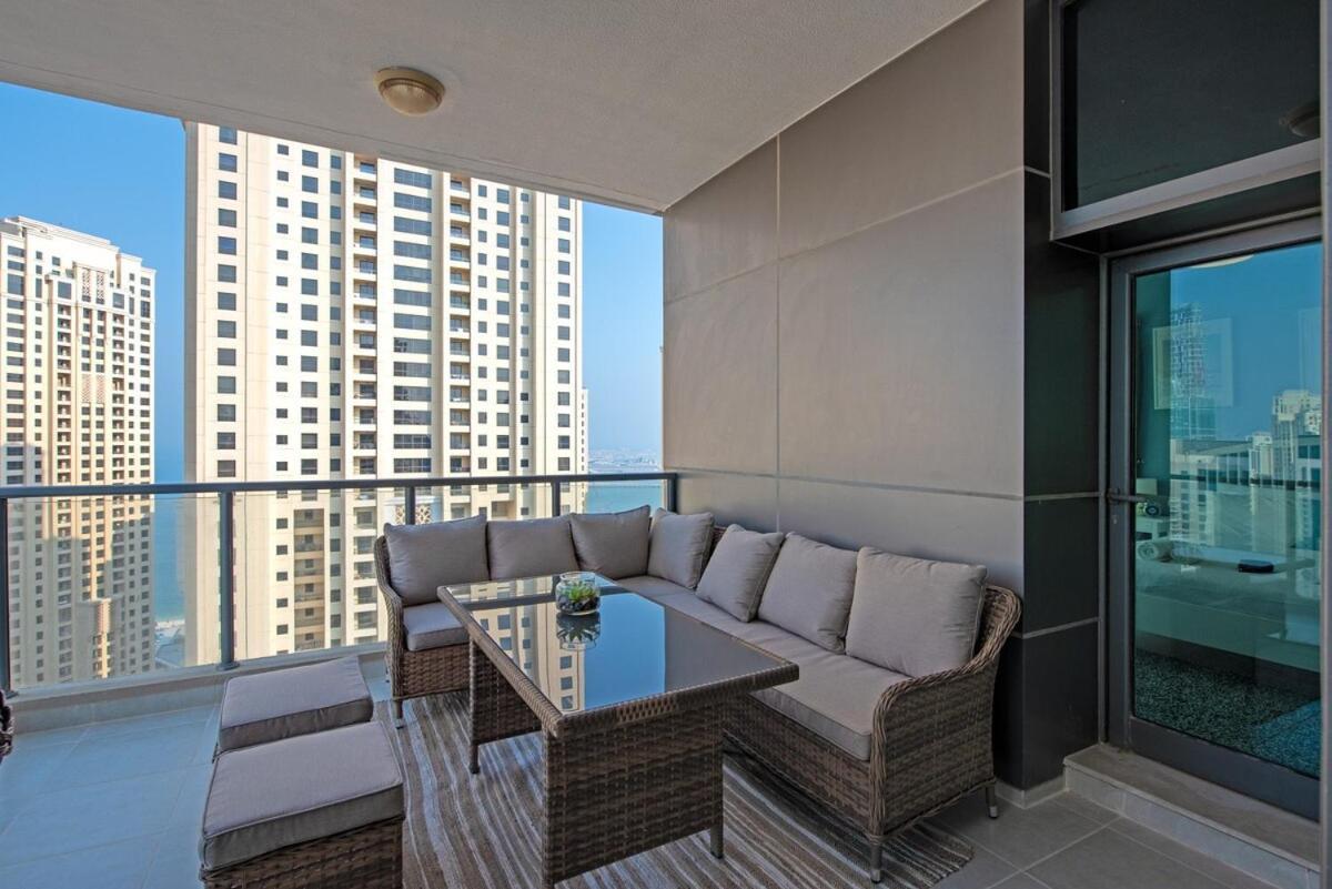 Amazing Cozy 1-bedroom Perfect For 4 In Marina Dubaï