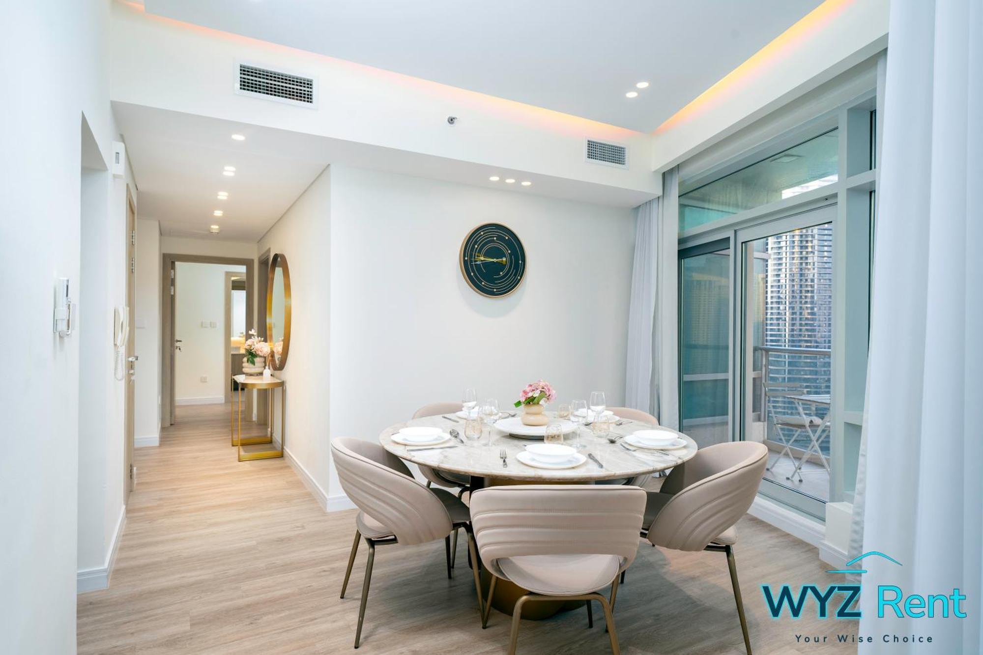 Stunning 2 Bedroom In The Heart Of Downtown, 360 Views