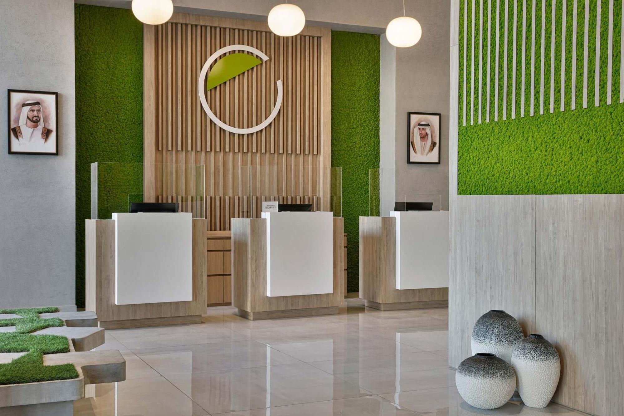 Element Al Jaddaf, Hotel