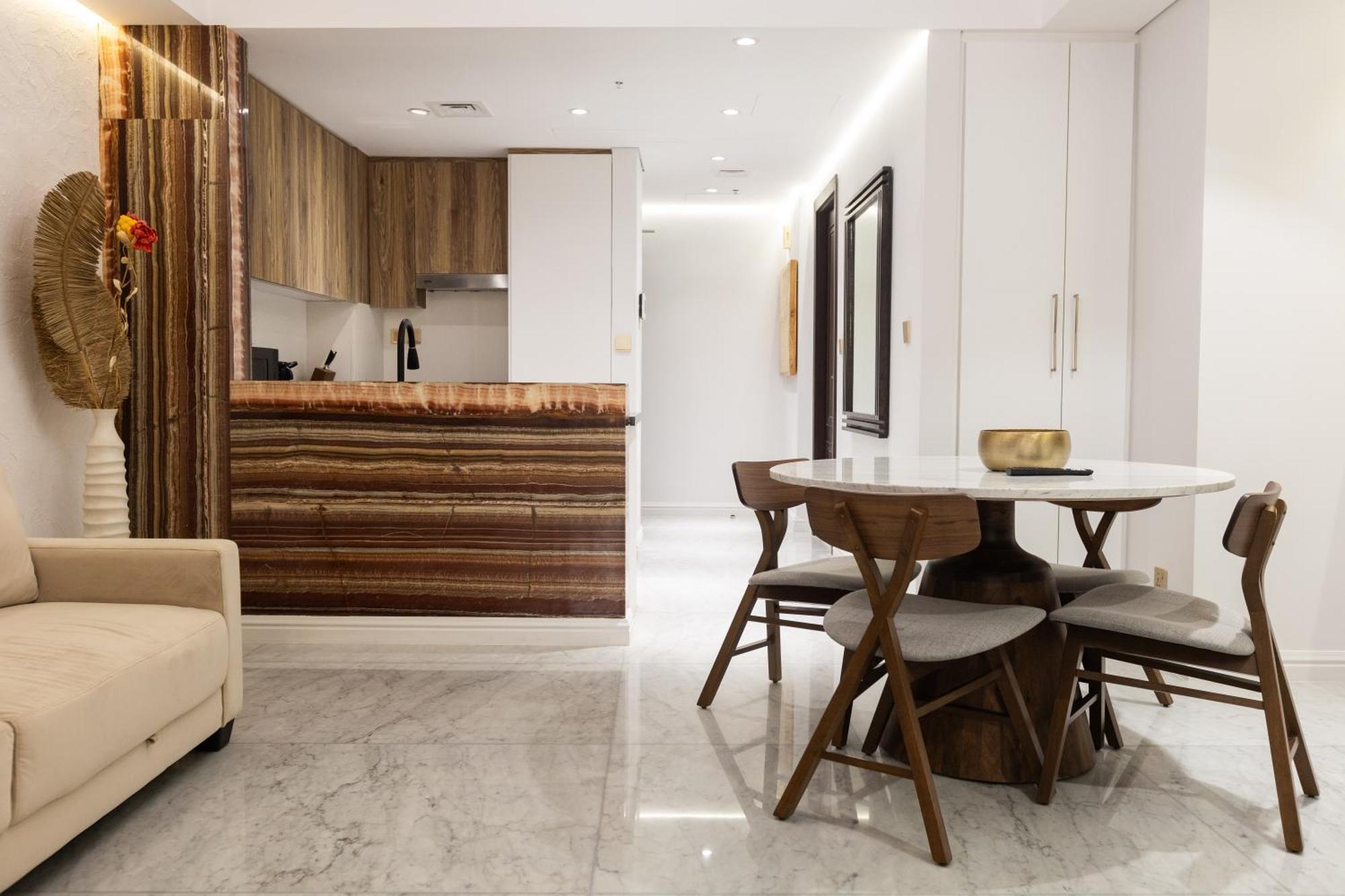 Anantara Residences Palm Jumierah