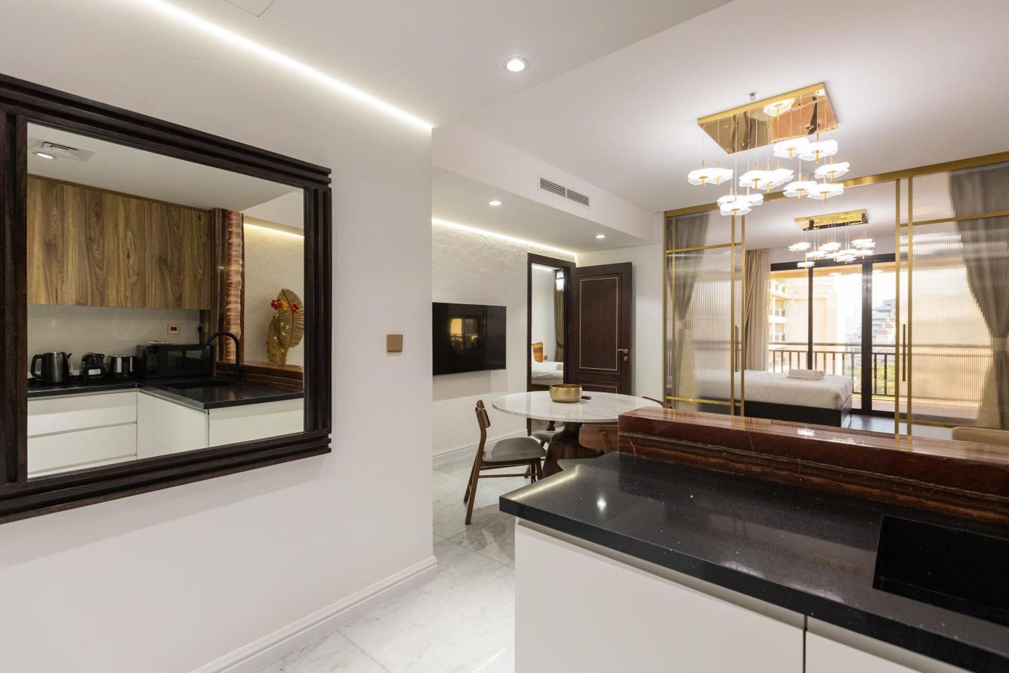 Anantara Residences Palm Jumierah *