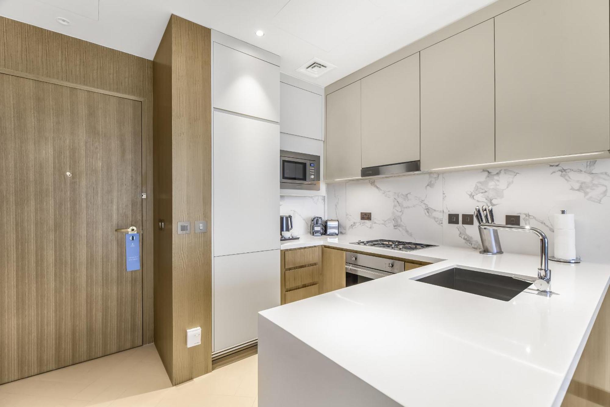 Lejlighed Eden's Homes & - Address Opera District Residences *
