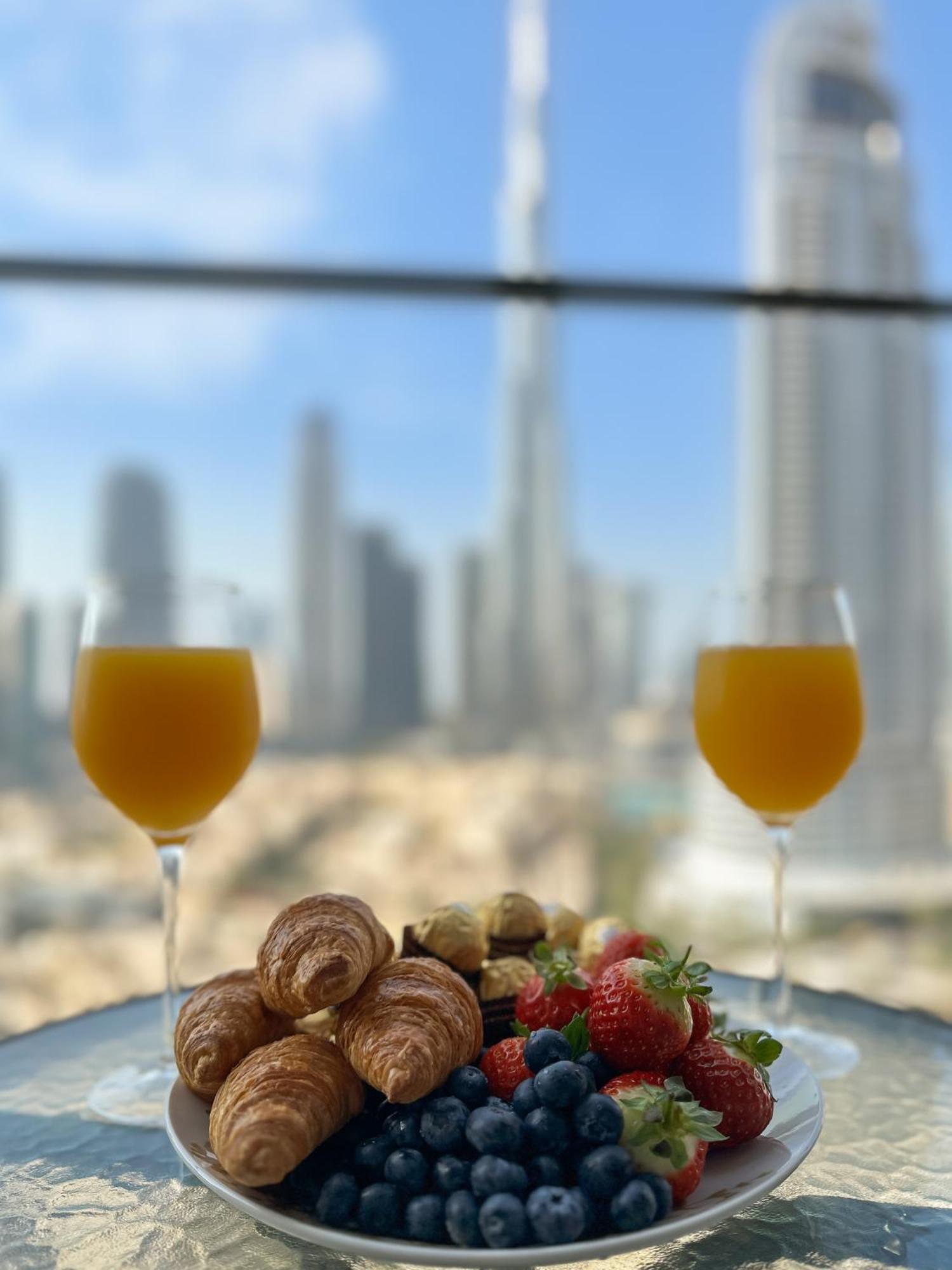 View In And Burj Khalifa View - 2 Bedroom - 3 Beds