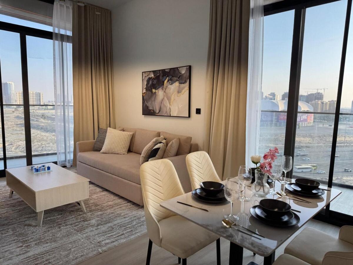 Ashri Hh Spacious In Jvc, Binghatti Luna Dubaï