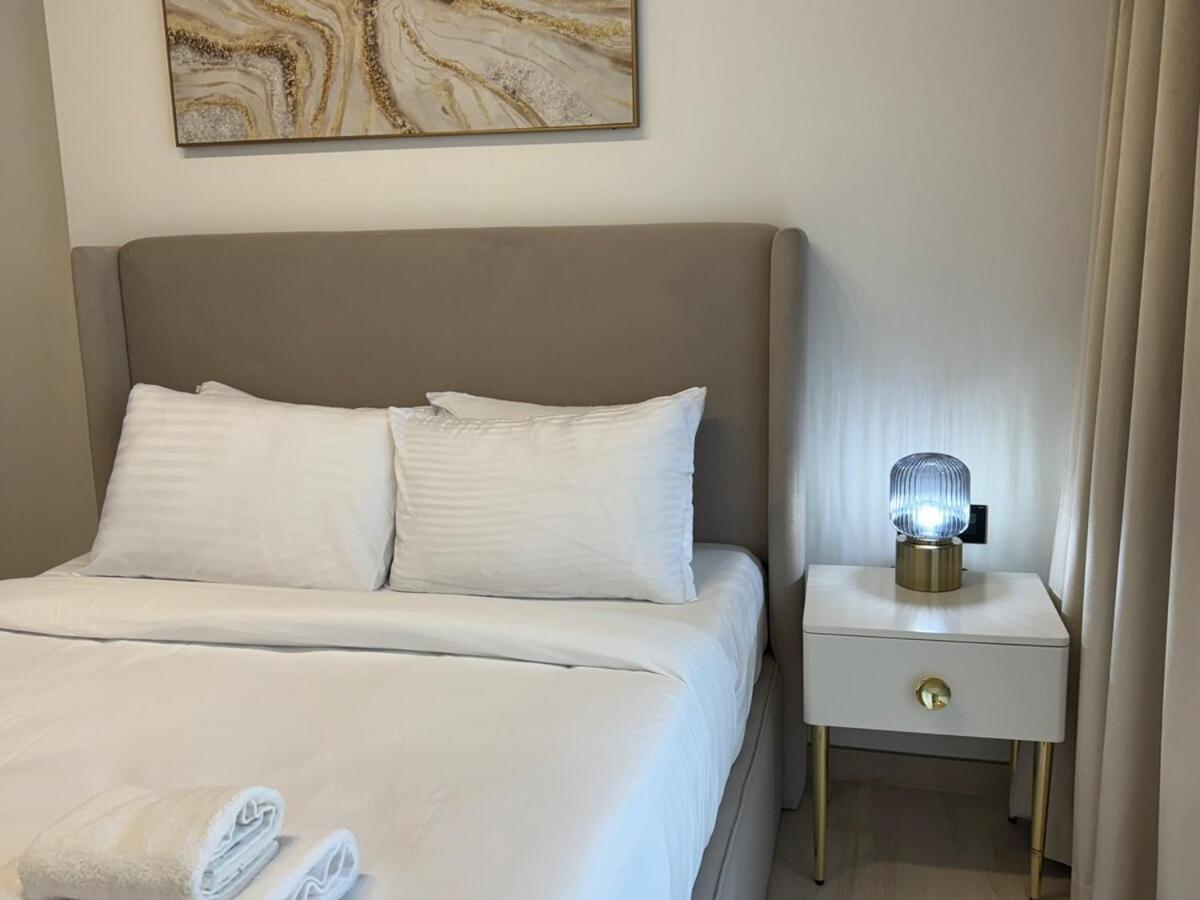Appartement Ashri Hh Spacious In Jvc, Binghatti Luna